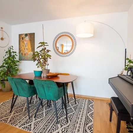 Le Grand Bain Apartman